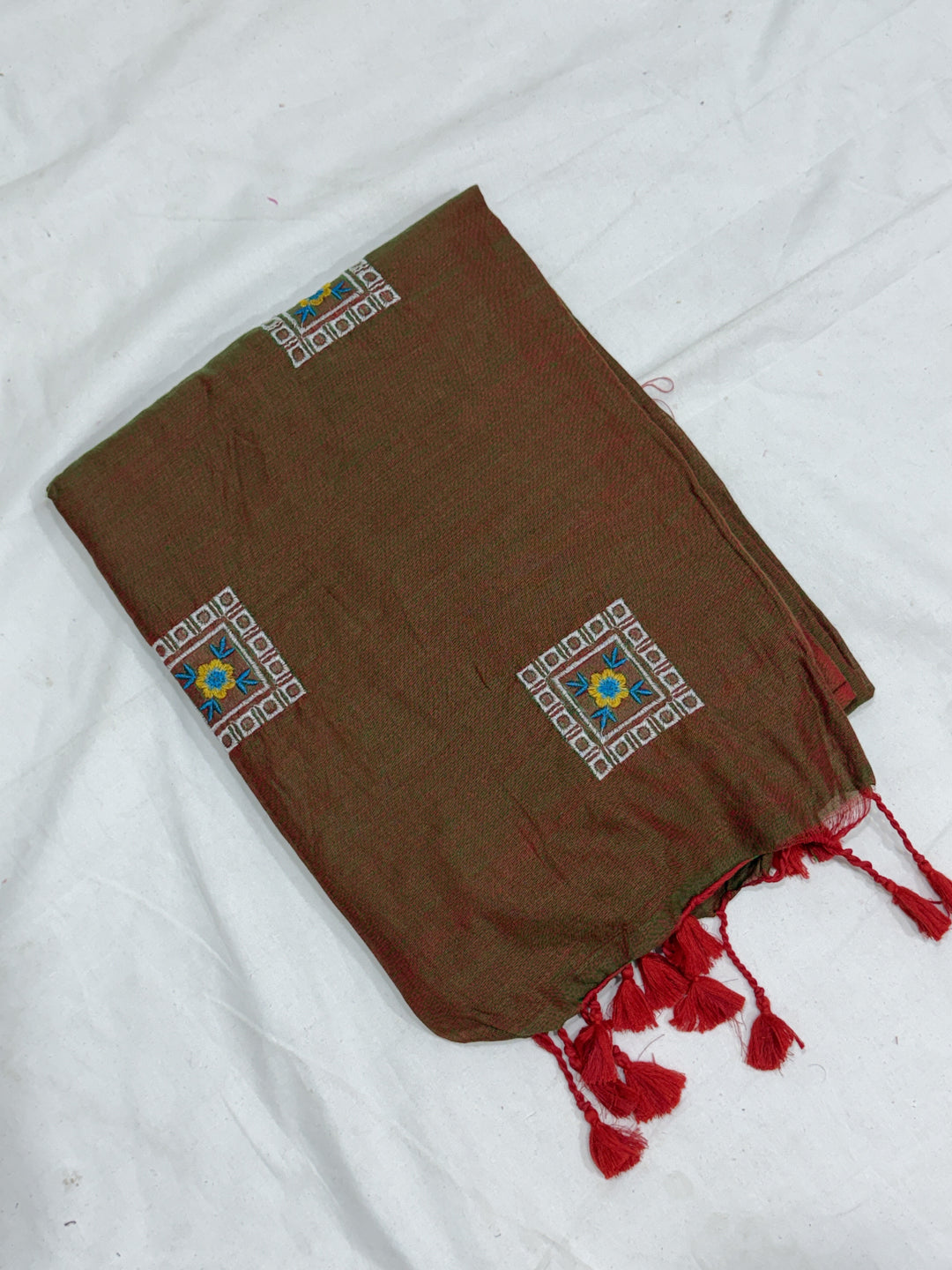 Box Embroidery Khadi Cotton Saree (DHN-491)