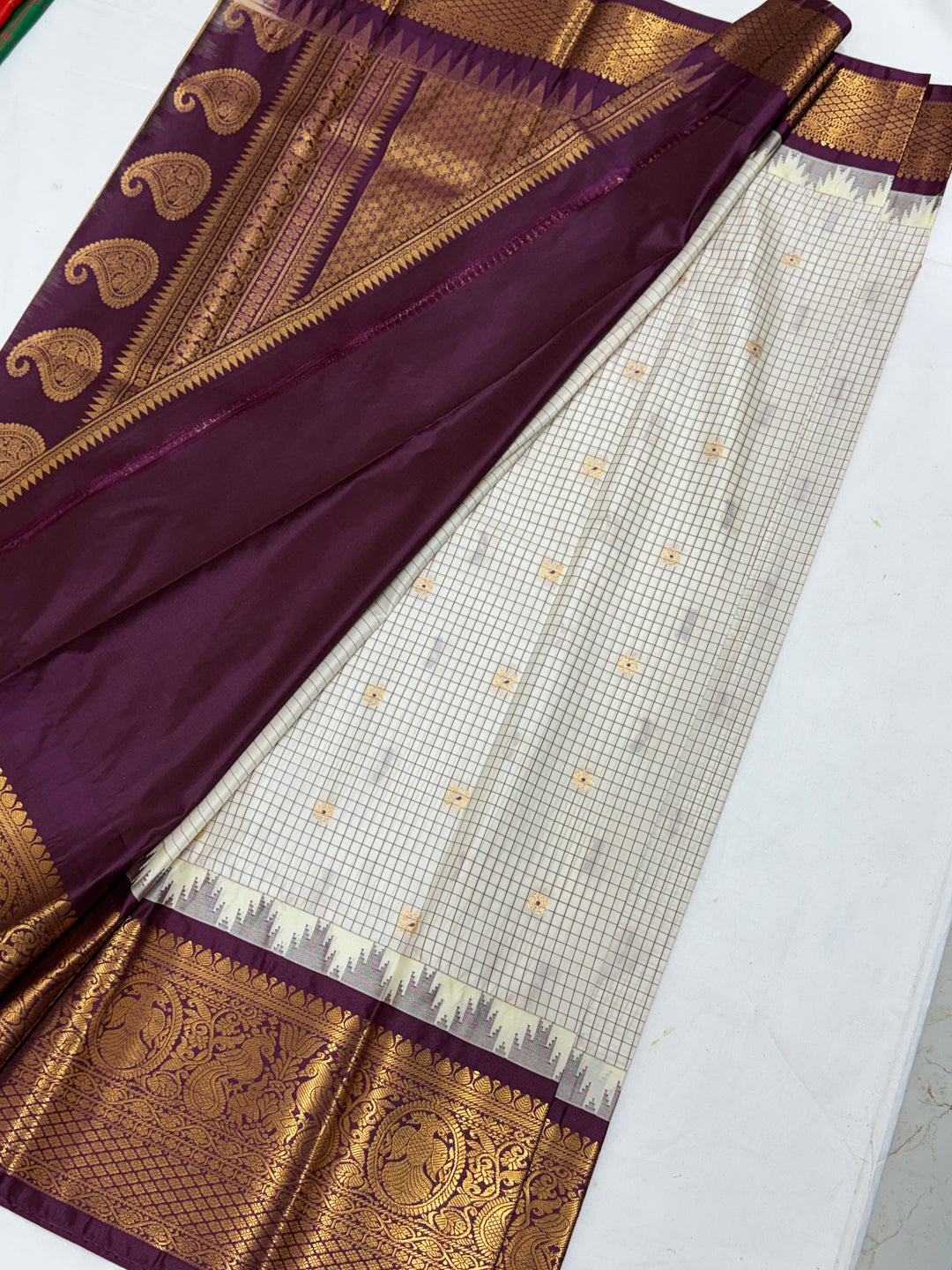 Brown Maroon Checks Semi Gadwal Saree DHN-376