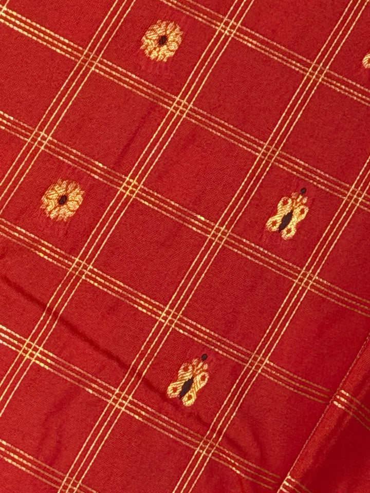 Checks Semi-Silk Gadwal Saree (DHN-251)