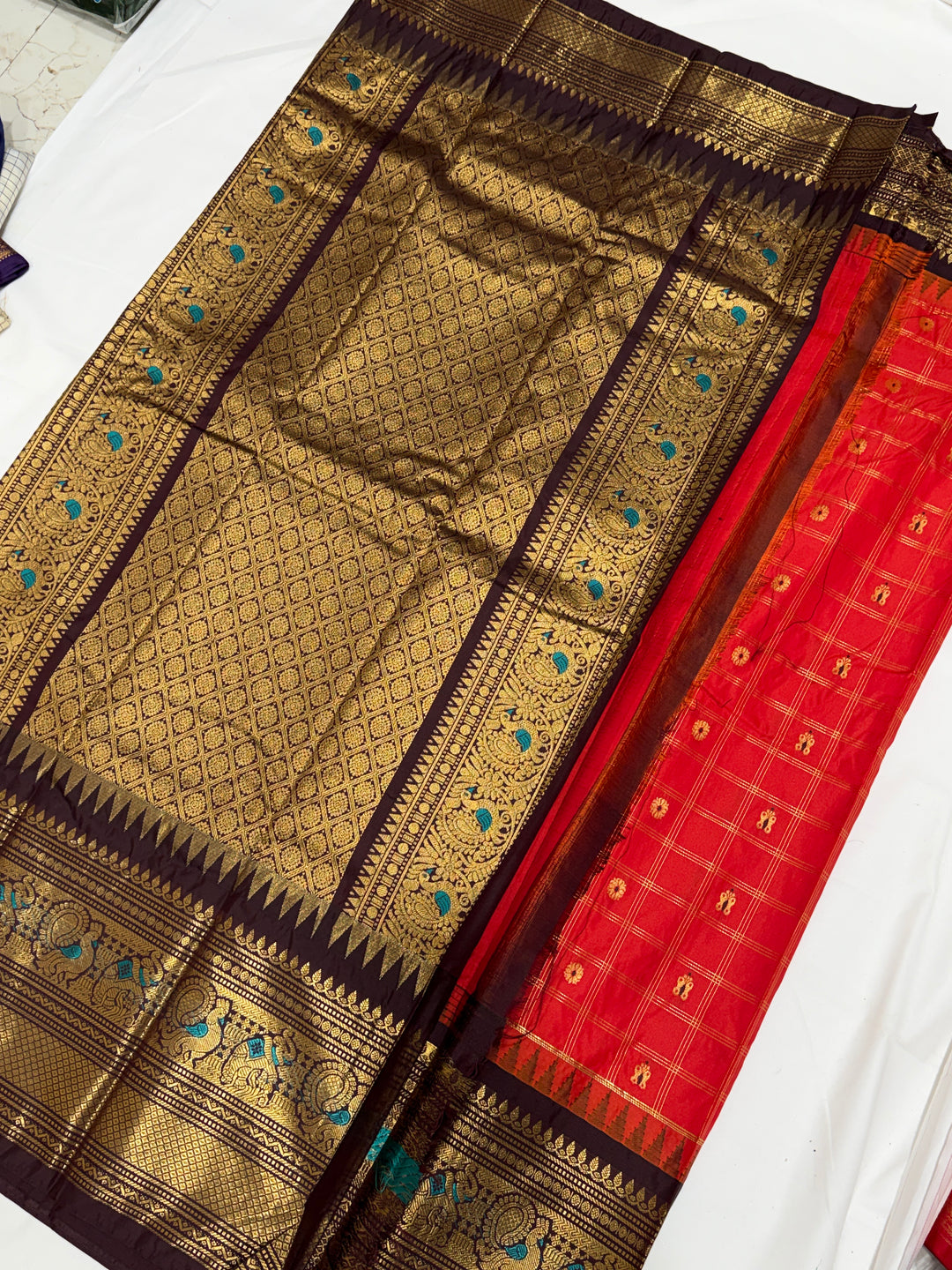 Checks Semi-Silk Gadwal Saree (DHN-251)