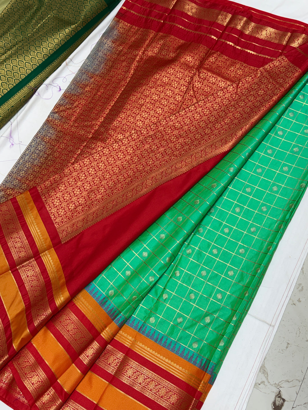 Parrot Green Semi-Silk Gadwal Saree (DHN-404)