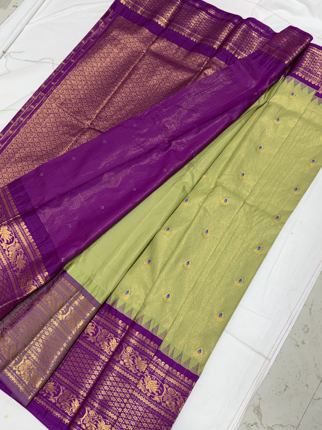 Pista Green Semi-Silk Gadwal Saree (DHN-406)