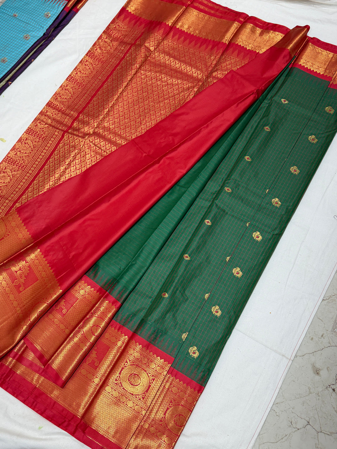 Dark Green Semi-Silk Gadwal Saree (DHN-414)