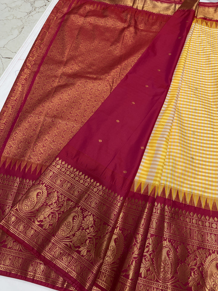 Checks Big Border Premium Semi Gadwal Saree (DHN-654)