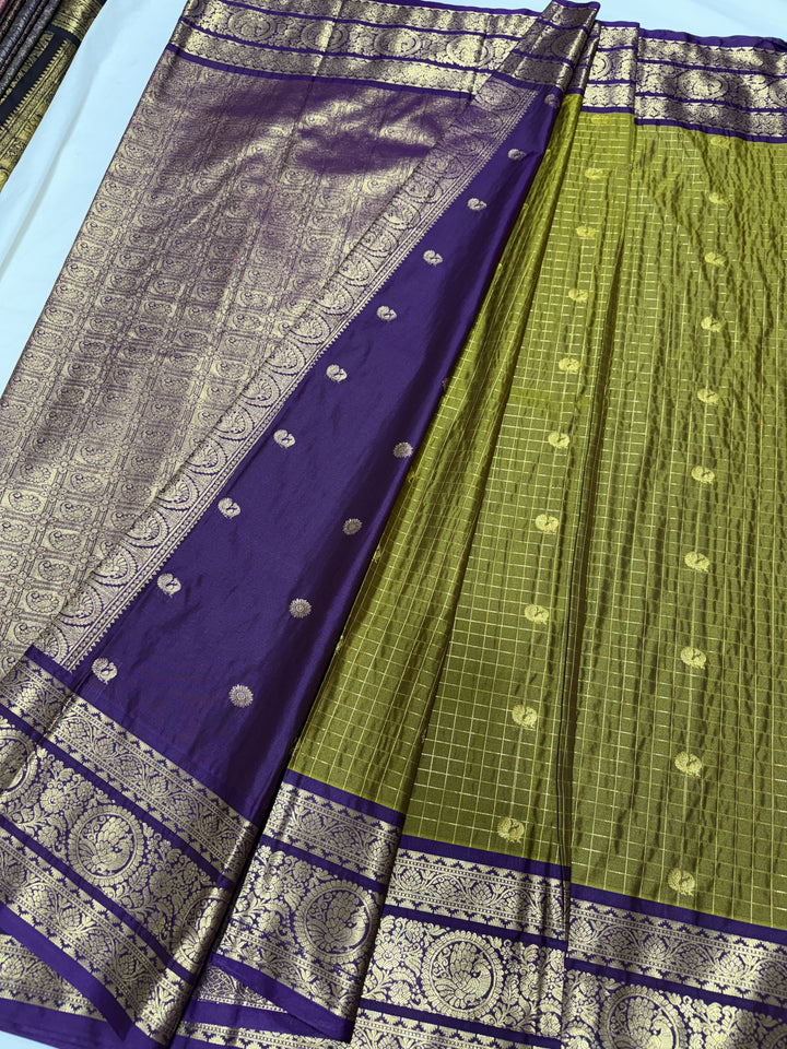 Checks Big Border Premium Semi Gadwal Saree (DHN-645)