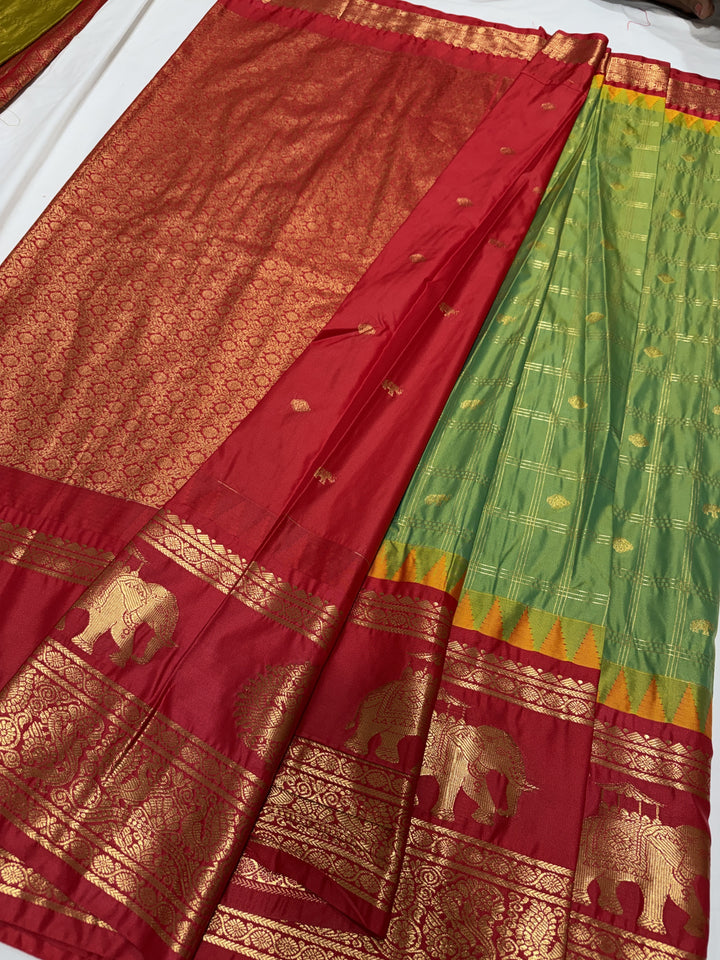 Checks Big Gap Border Premium Semi Gadwal Saree (DHN-649)