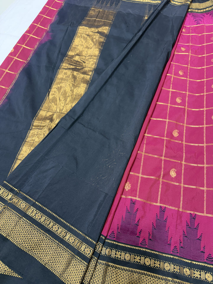 Checks Narayanpet Black Border Ilkal Pallu Saree (DHN-620)