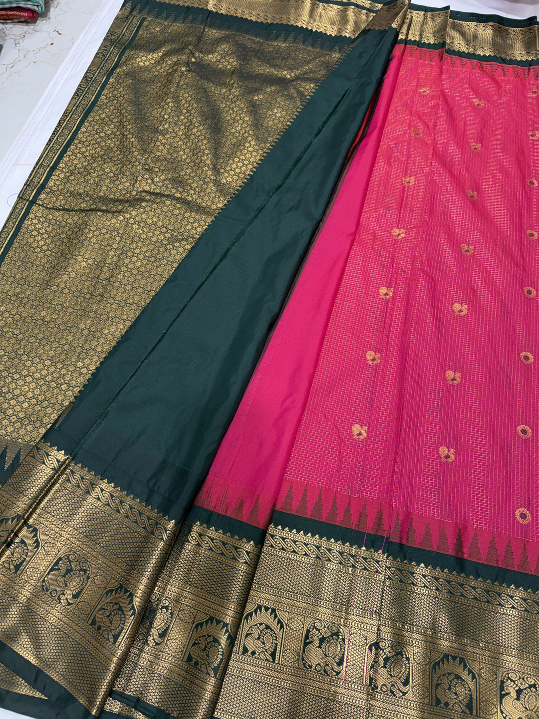 Minimal Checks Big Border Premium Semi Gadwal Saree (DHN-655)