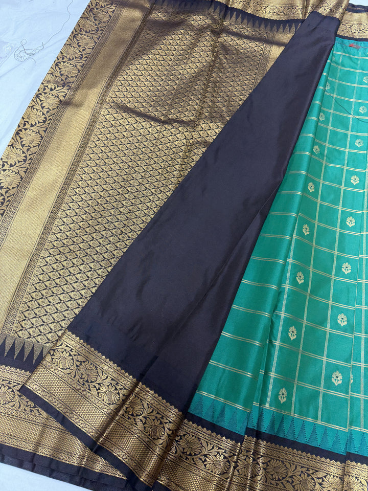 Checks Small Border Premium Semi Gadwal Saree (DHN-647) — Parrot Green