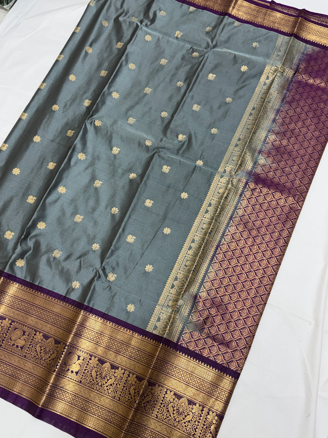 Plain Semi-Silk Gadwal Saree (DHN-252)