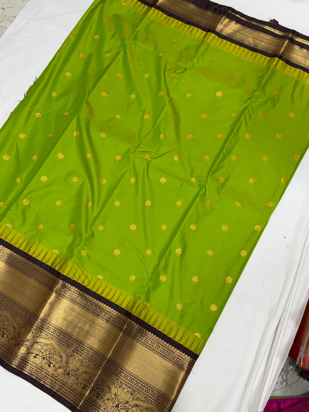 Plain Semi-Silk Gadwal Saree (DHN-254)