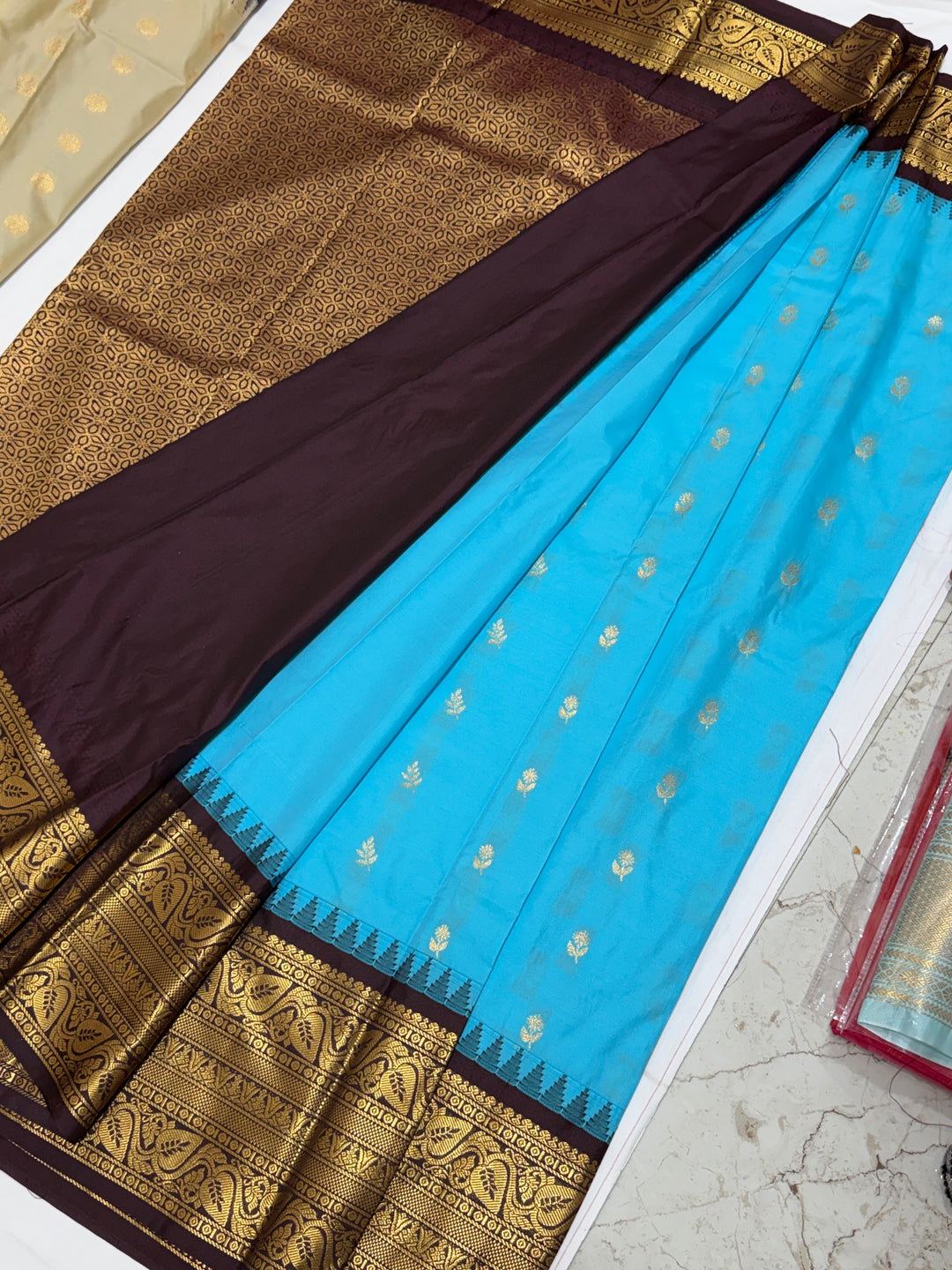 Sky Blue Semi-Silk Gadwal Saree (DHN-437)