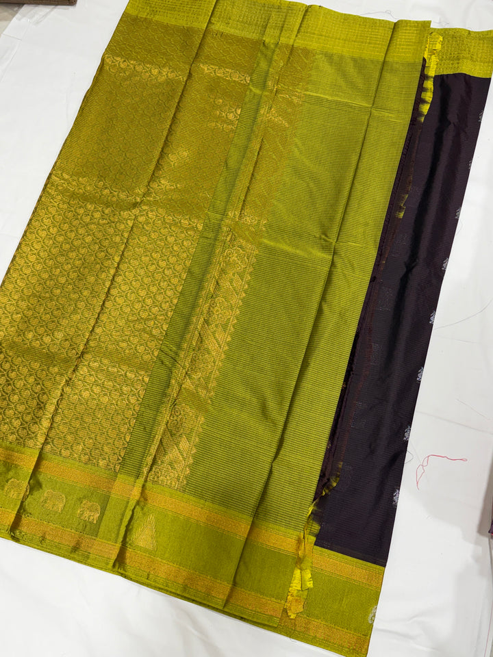 DHN-221 pallu