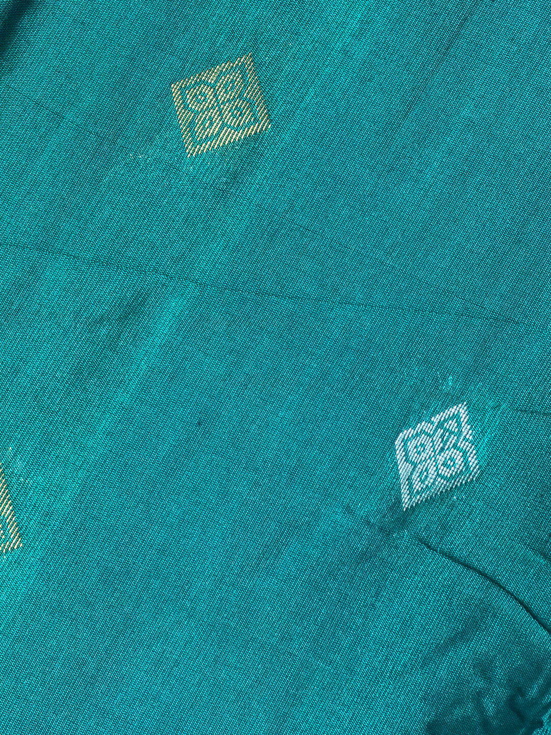 DHN-225 close-up