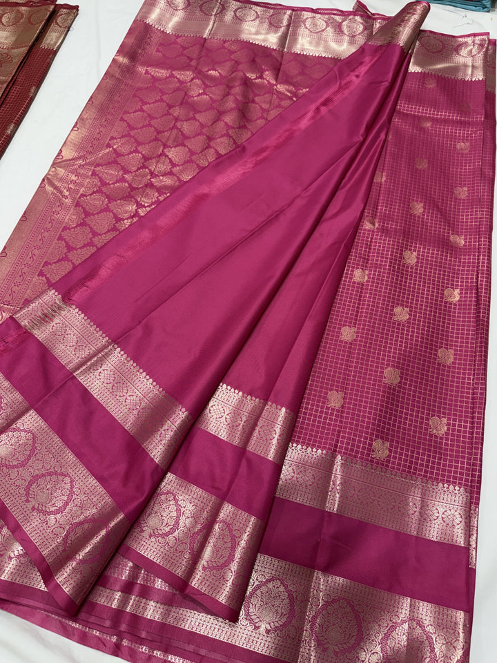Medallion Stripe Maroon Border Plain Semi-Silk Gadwal Saree (DHN-622)