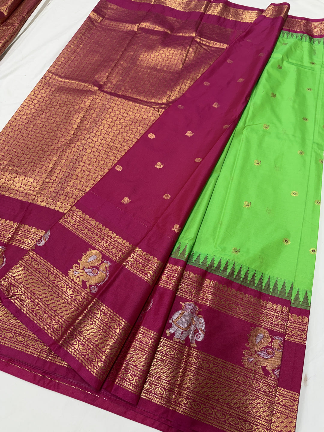 Plain Gap Border Semi-Silk Gadwal Saree (DHN-633)
