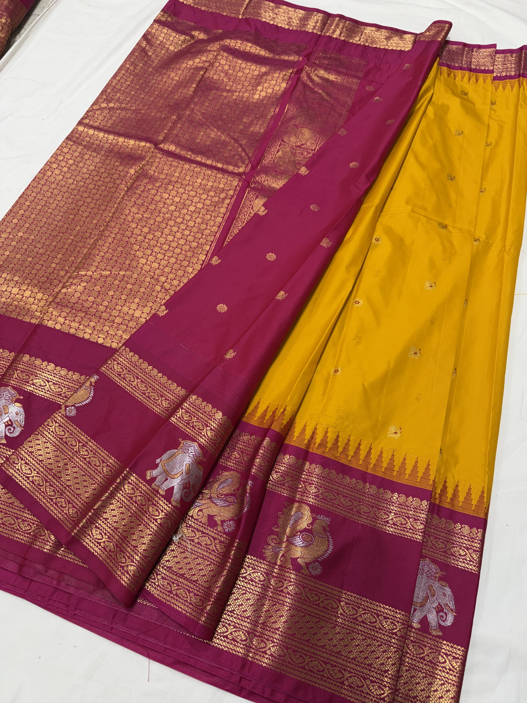 Plain Gap Border Semi-Silk Gadwal Saree (DHN-633)