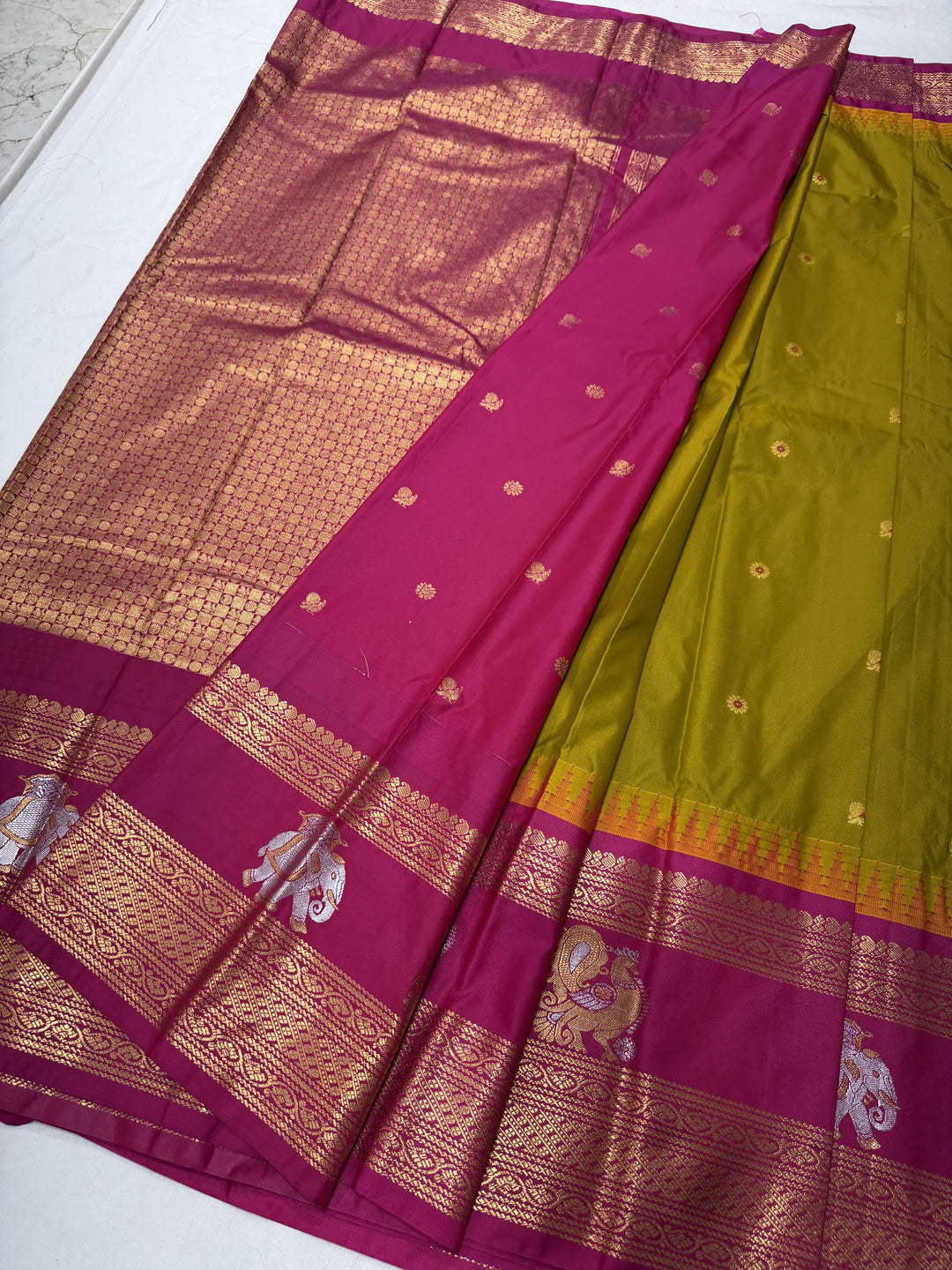 Plain Gap Border Semi-Silk Gadwal Saree (DHN-633)