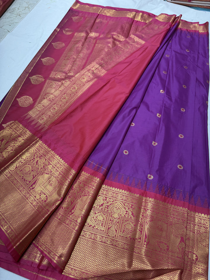 Peacock Maroon Border Plain Semi-Silk Gadwal Saree (DHN-626)