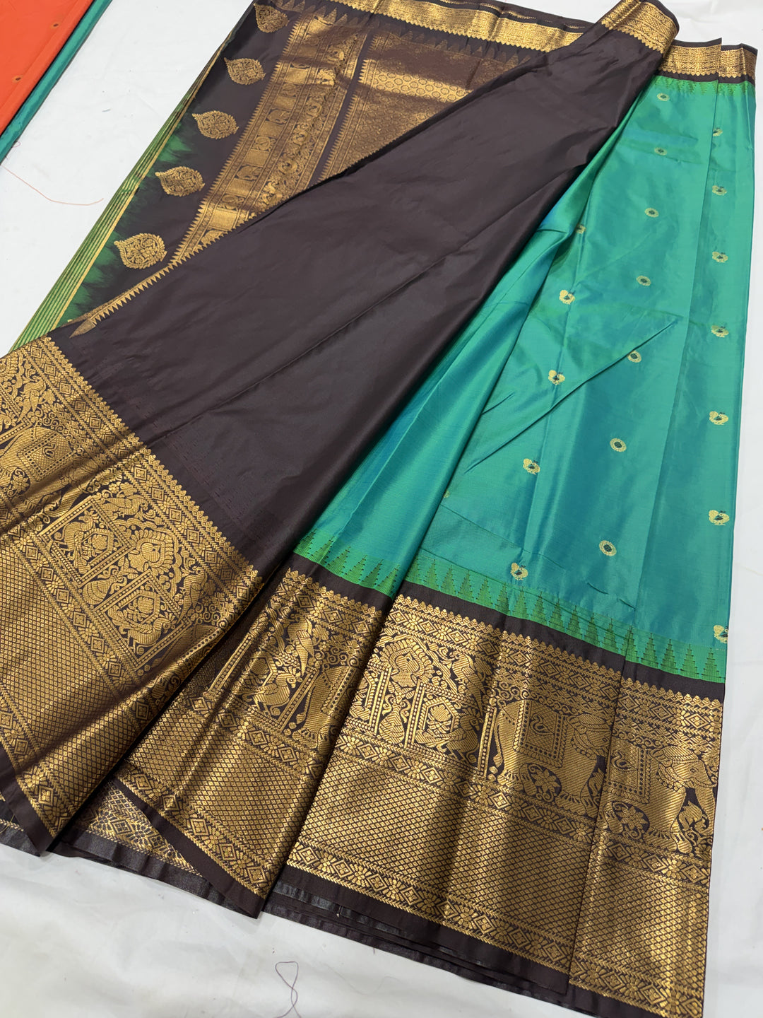 Peacock Navy Black Temple Border Plain Semi-Silk Gadwal Saree (DHN-627)