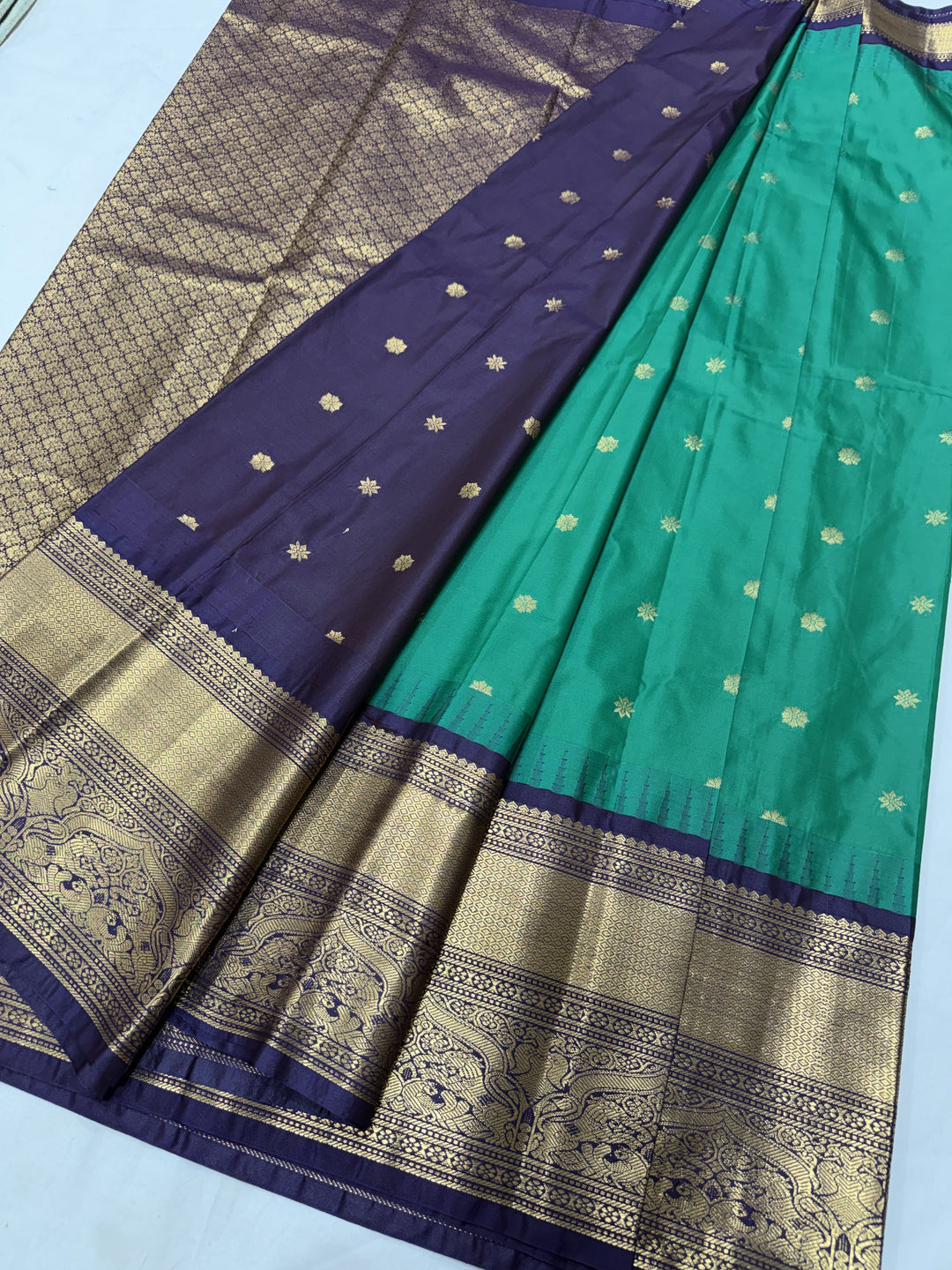 Peacock Purple Geometric Border Plain Semi-Silk Gadwal Saree (DHN-631)