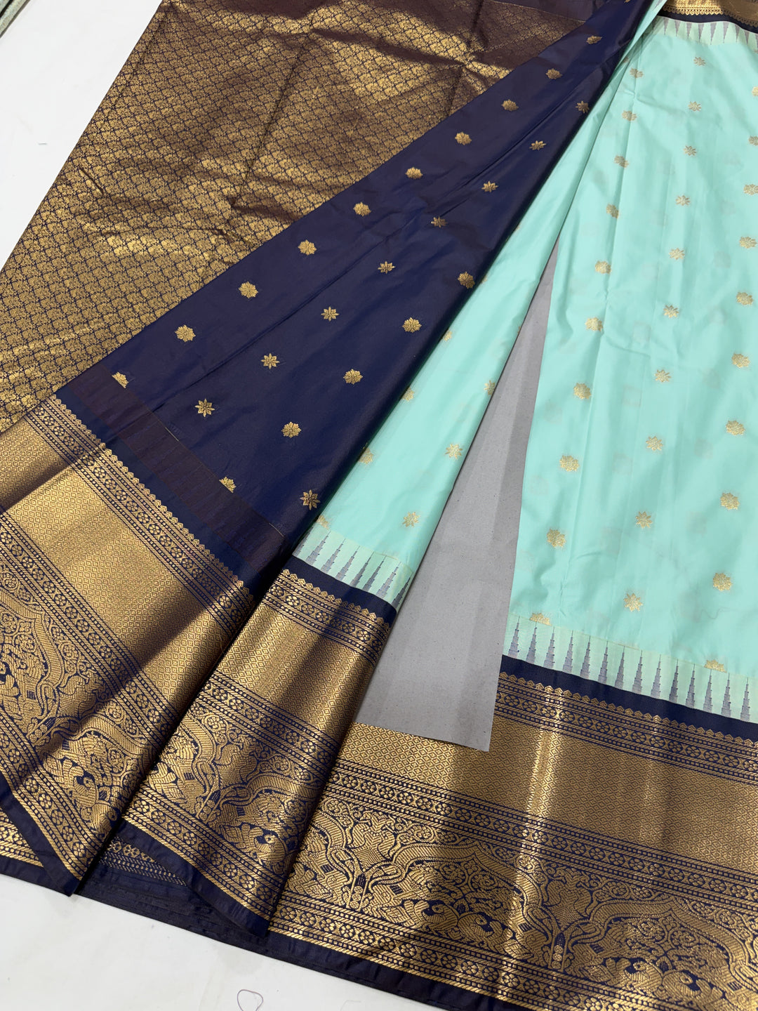Peacock Purple Geometric Border Plain Semi-Silk Gadwal Saree (DHN-631)