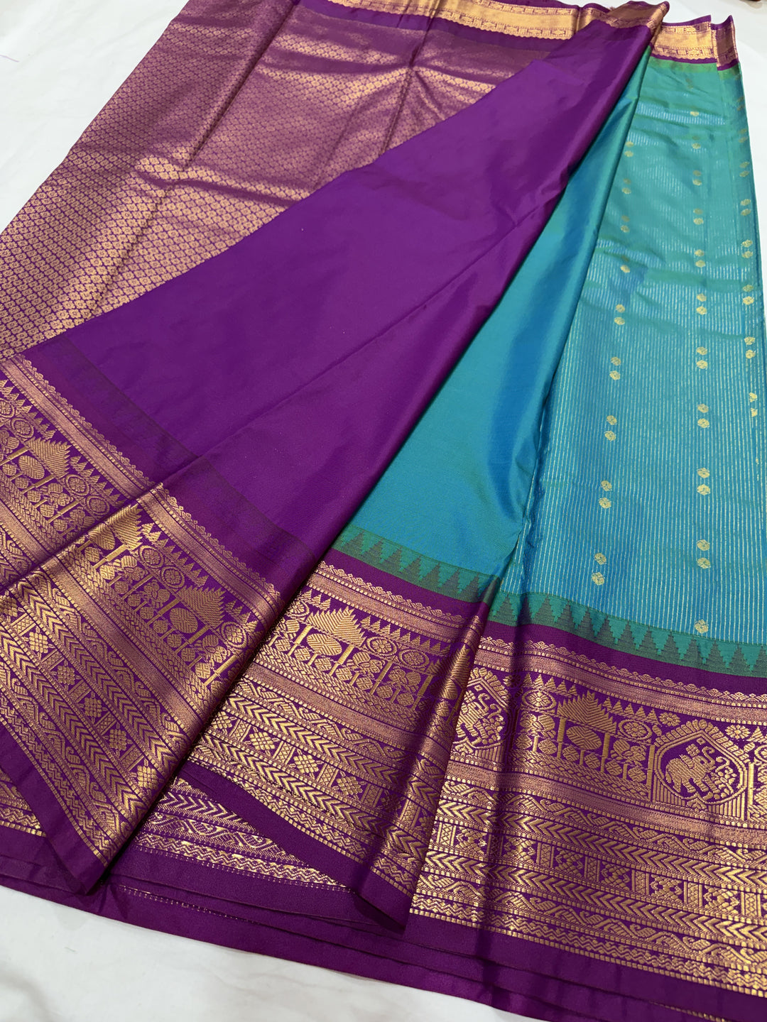 Stripes Big Border Premium Semi Gadwal Saree (DHN-636)