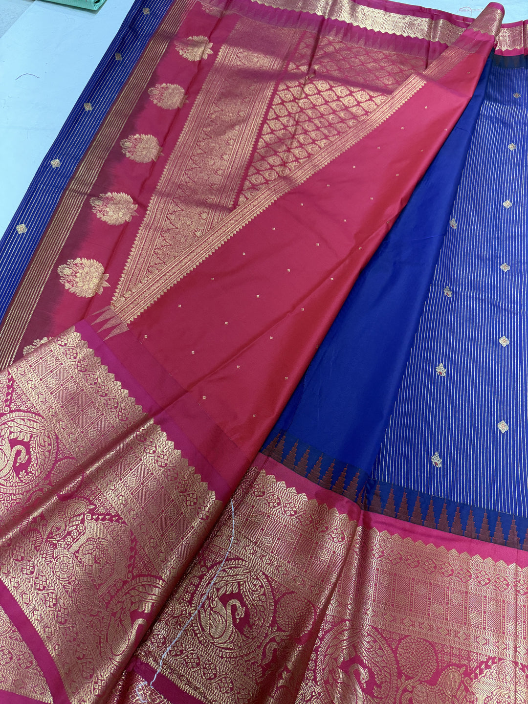 Stripes Big Border Premium Semi Gadwal Saree (DHN-637)