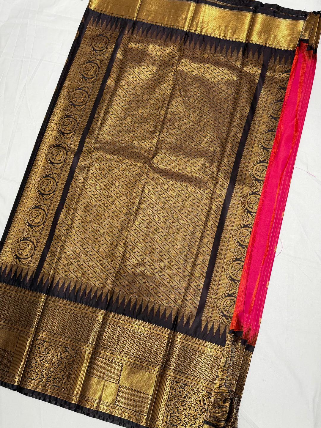 DHN-201 pallu