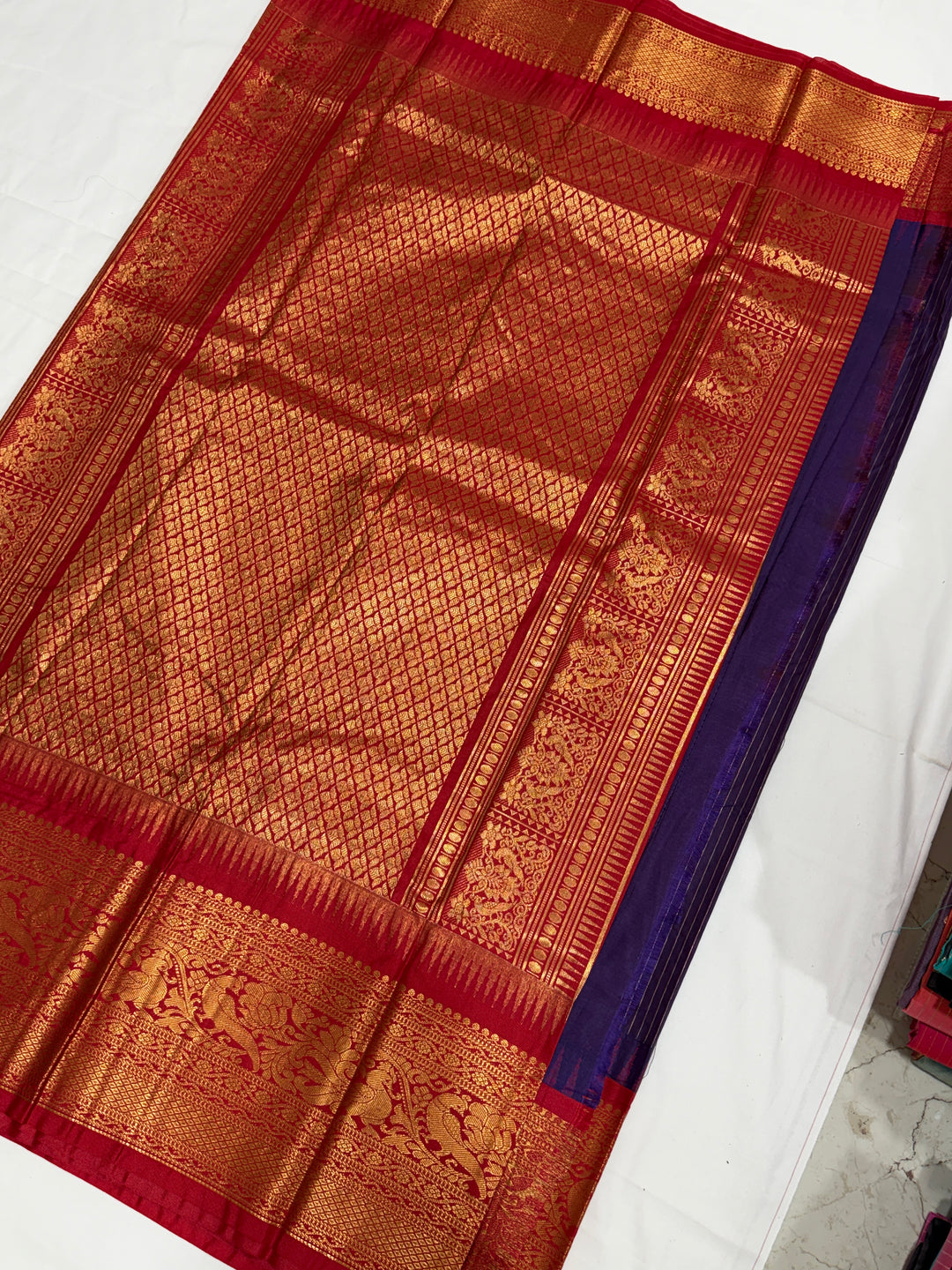 DHN-204 pallu