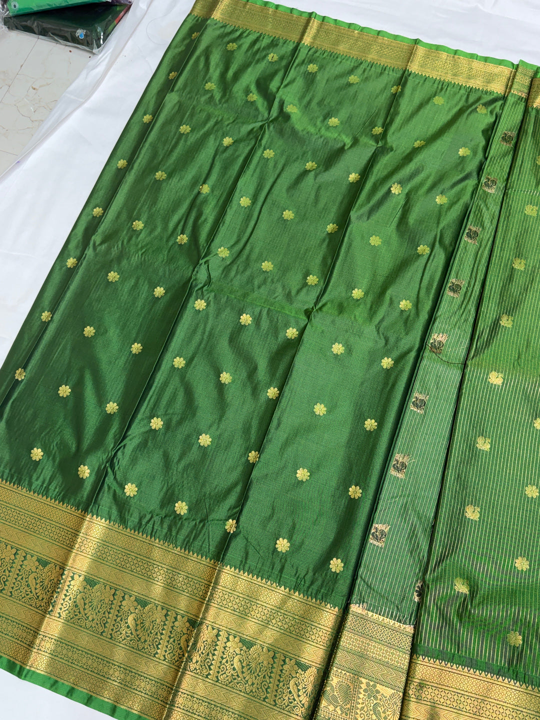 Stripes Semi-Silk Gadwal Saree (DHN-228)