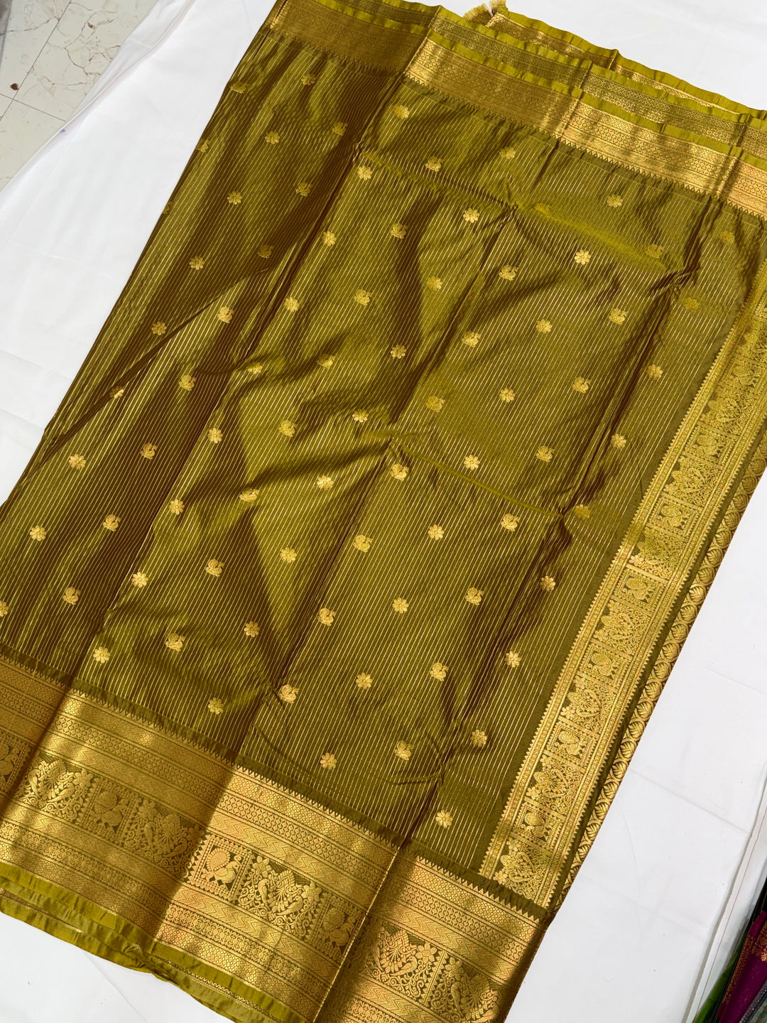 Stripes Semi-Silk Gadwal Saree (DHN-228)