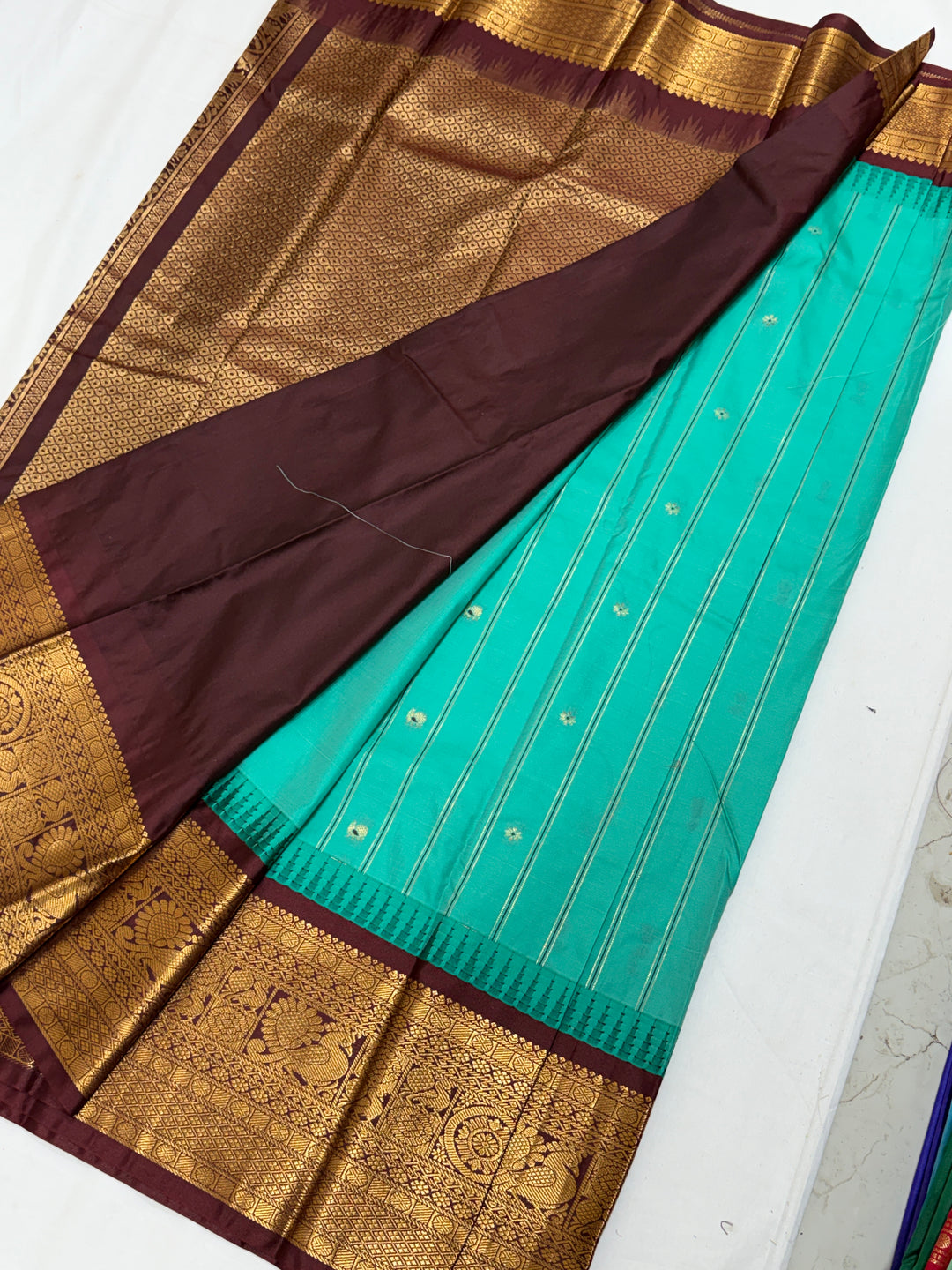 Sea Green Semi-Silk Gadwal Saree (DHN-402)